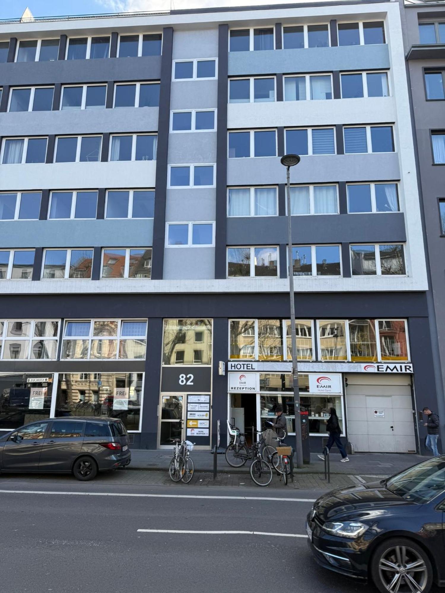 Hotel Garni Emir Cologne Exterior photo