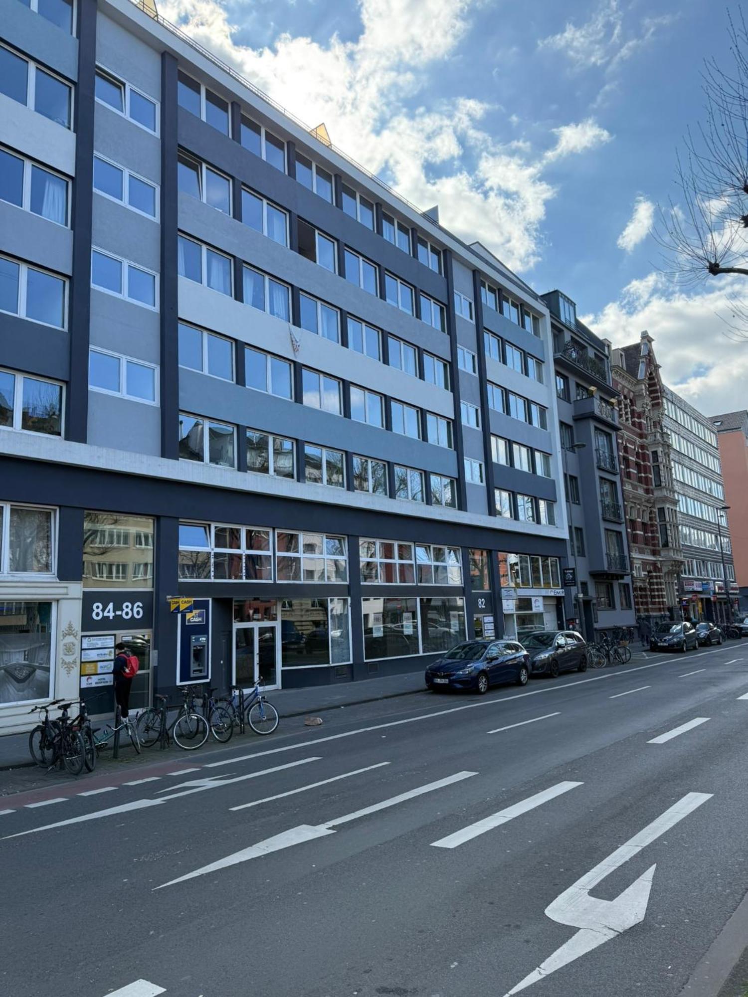 Hotel Garni Emir Cologne Exterior photo