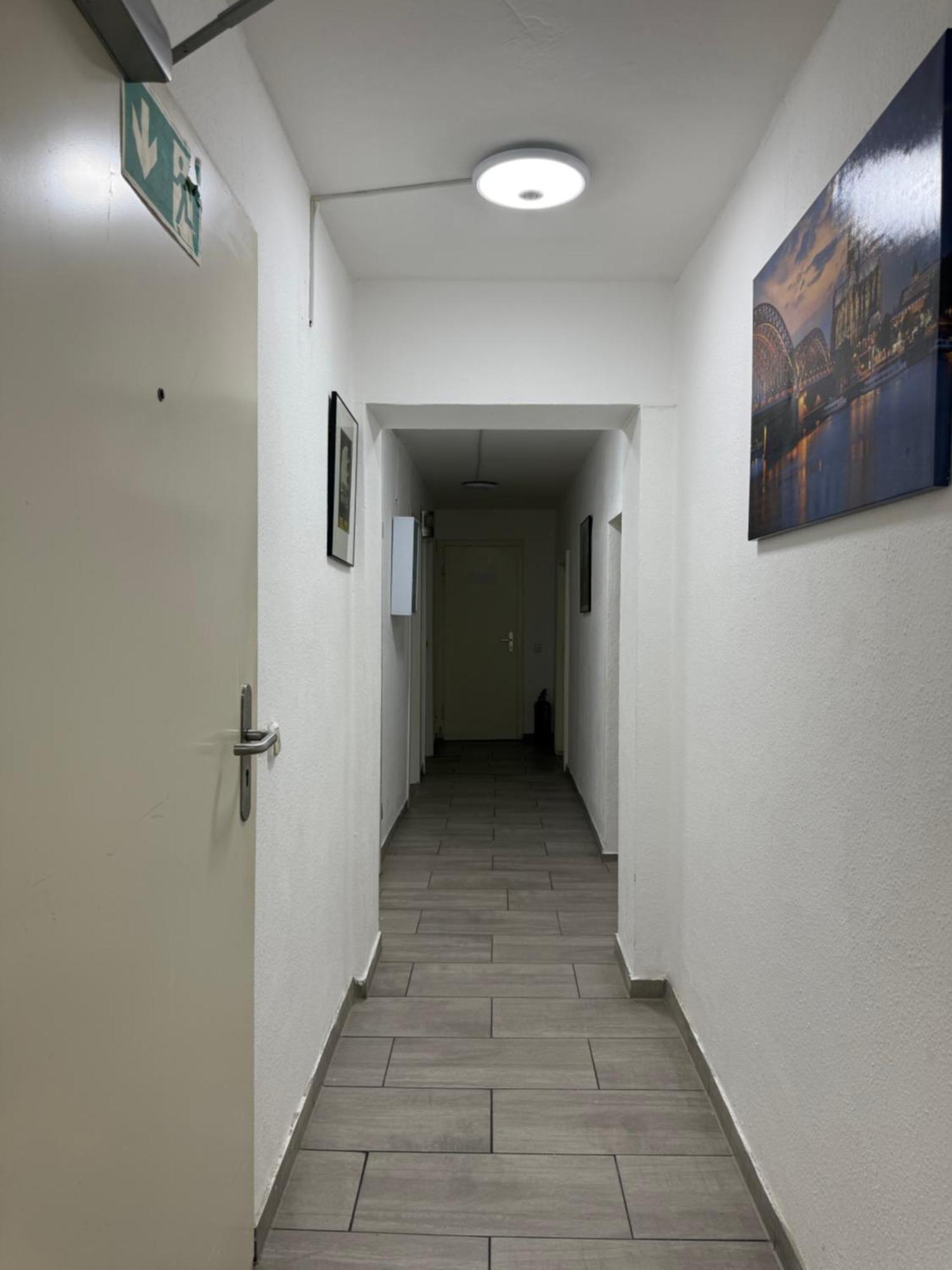 Hotel Garni Emir Cologne Exterior photo