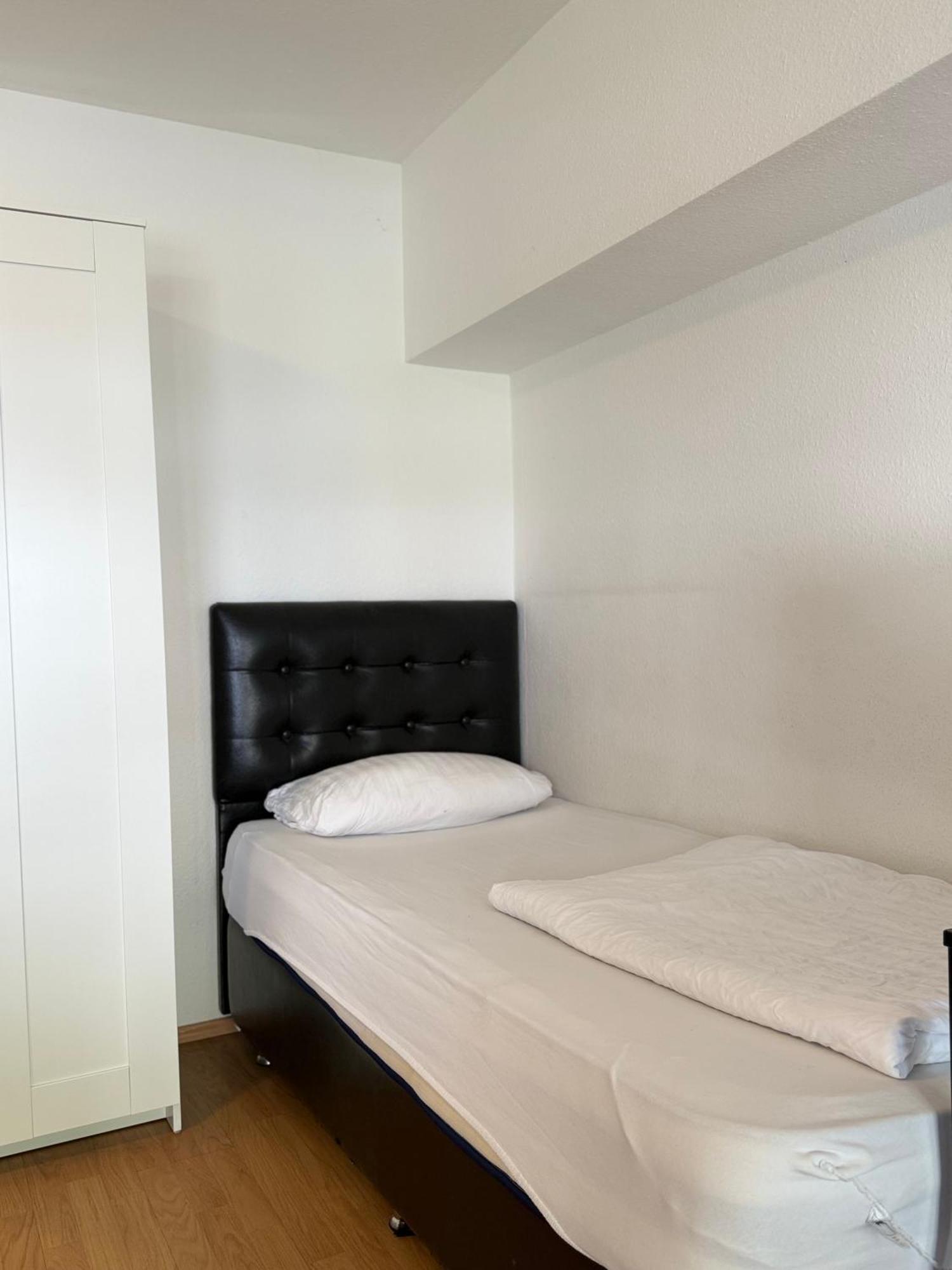 Hotel Garni Emir Cologne Exterior photo