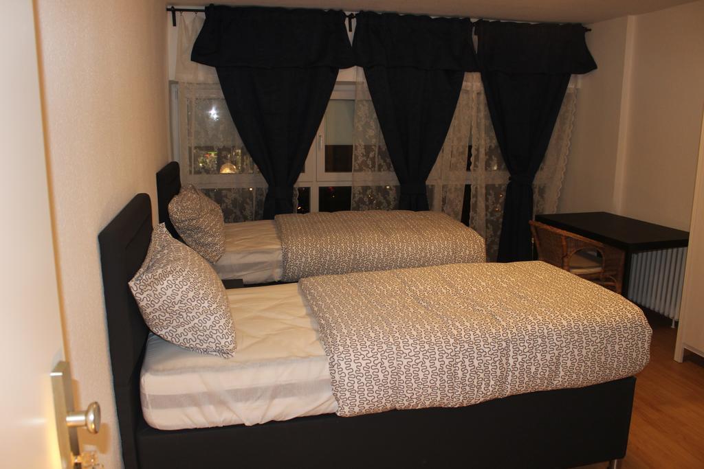 Hotel Garni Emir Cologne Exterior photo